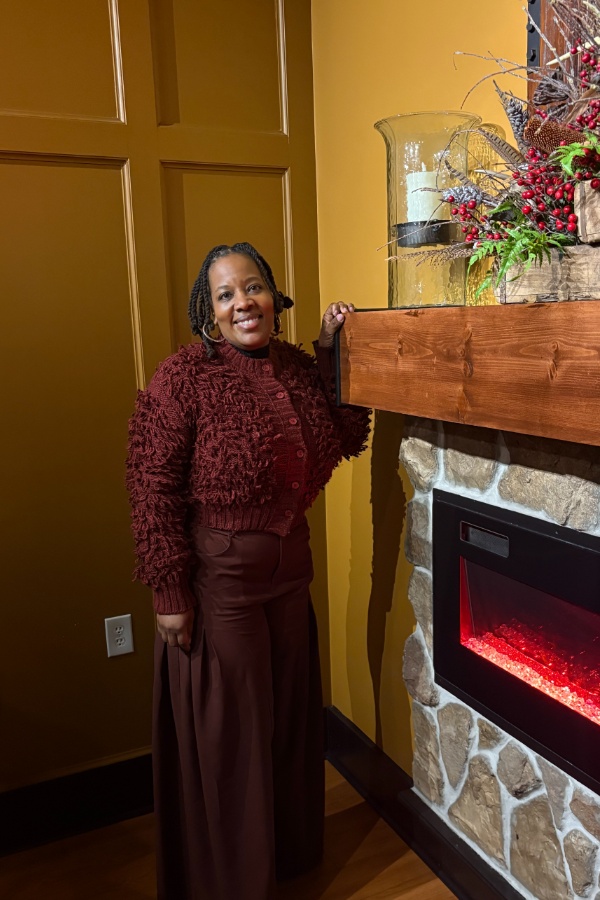Cruise Brothers Travel Agent Yolanda Smith